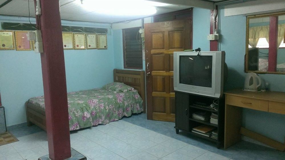Homestay Bukit Gantang Hotel ไทปิง ภายนอก รูปภาพ
